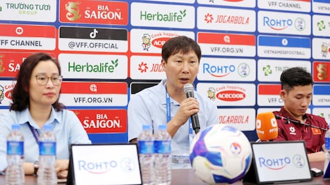 HLV Kim Sang Sik: ‘ĐT Việt Nam vẫn chưa có sự thể hiện tốt nhất!’ HLV Kim Sang Sik: ‘ĐT Việt Nam vẫn chưa có sự thể hiện tốt nhất!’